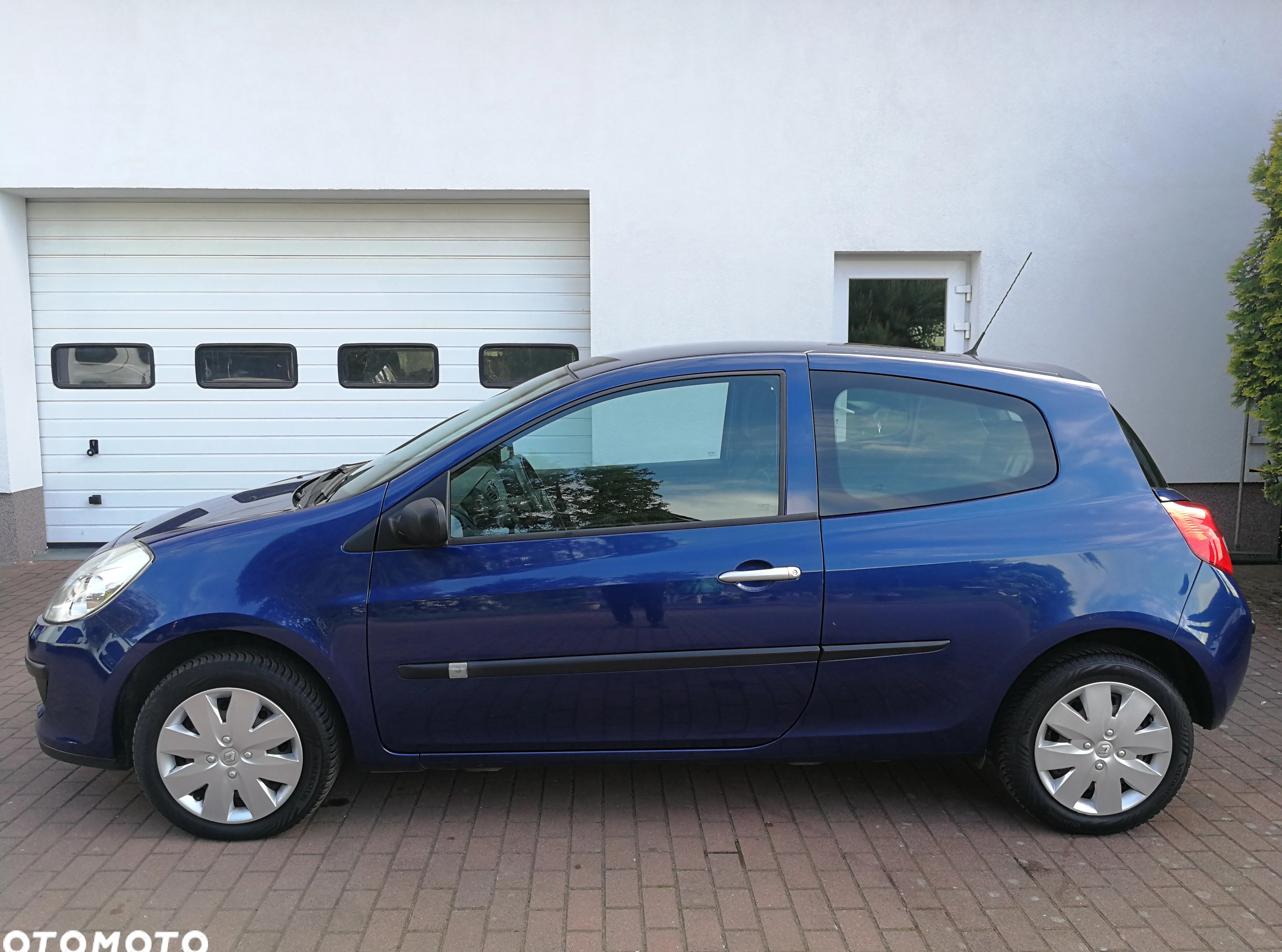 Renault Clio cena 9900 przebieg: 183000, rok produkcji 2009 z Oleśnica małe 92